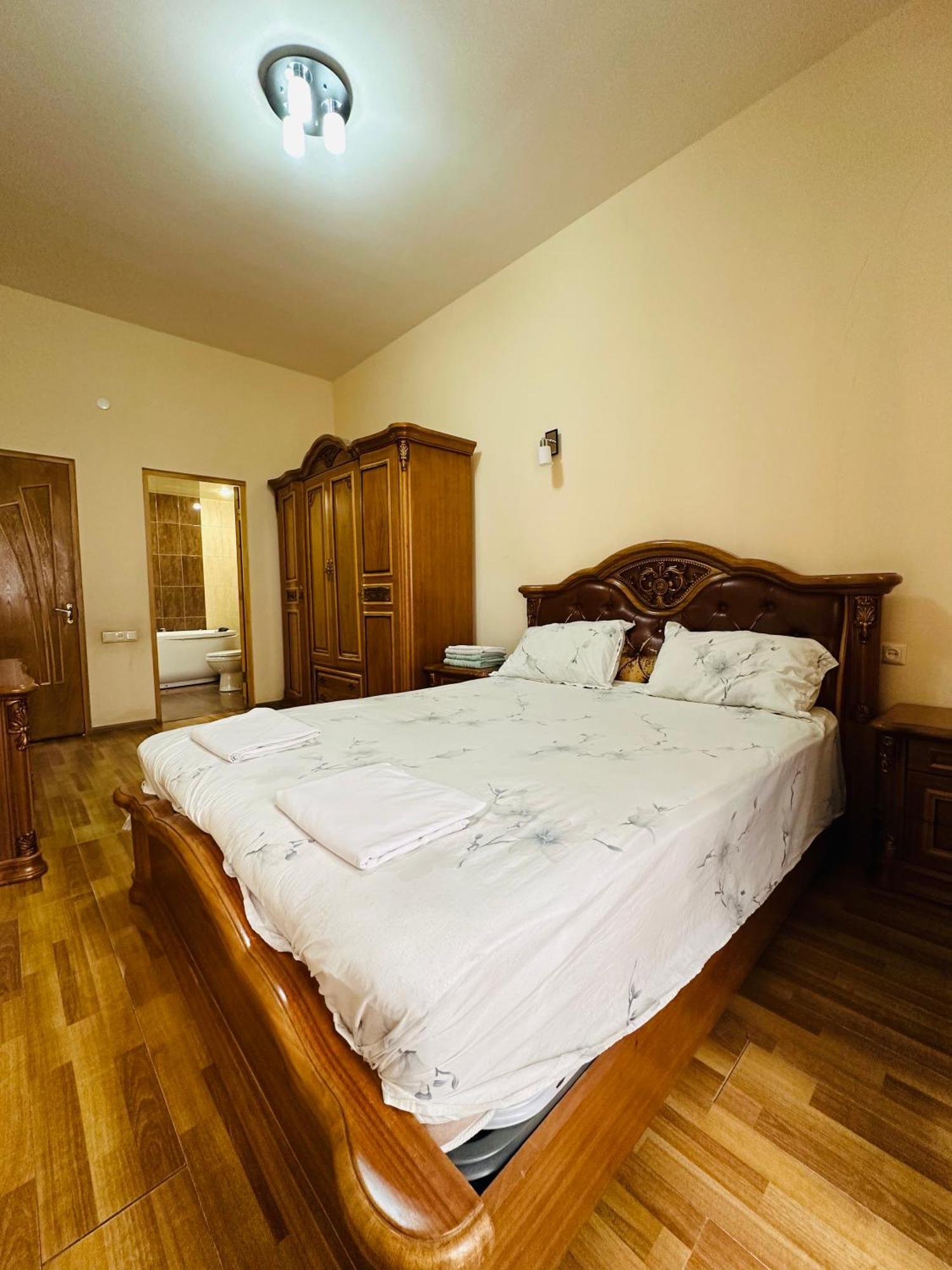 Sakharov Residence, Small Center Yerevan Bagian luar foto